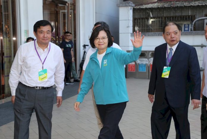 備戰2020 蔡總統競選連任隊伍完成整隊