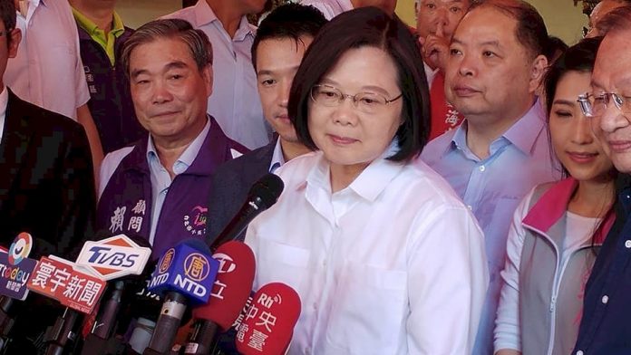 郭台銘退黨 蔡總統:看來國民黨初選持續中