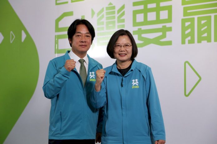 出任副手 賴清德:在最黑暗時刻團結守護台灣