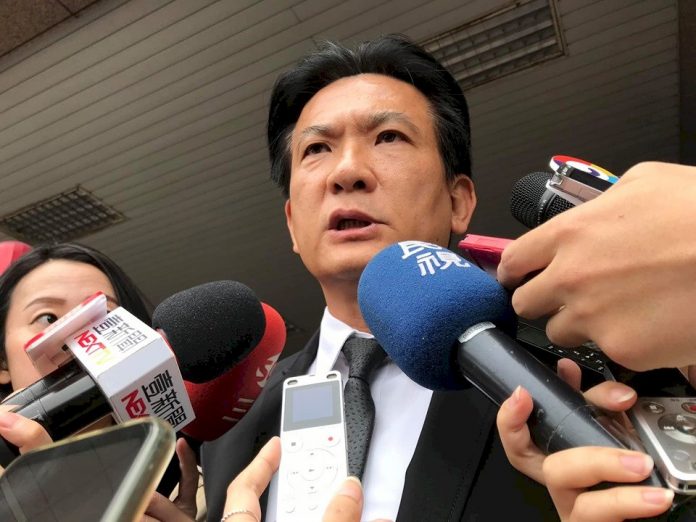 國民黨推國政配 綠委諷張善政為「善後副手」