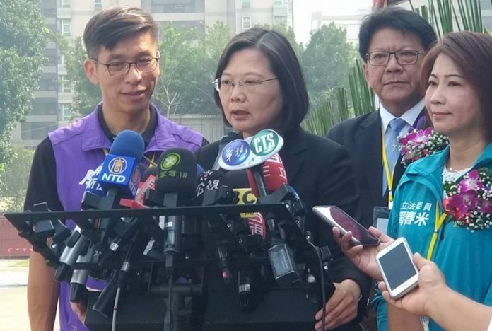 總統:建立安全系統 防選舉被網攻或假訊息攻破