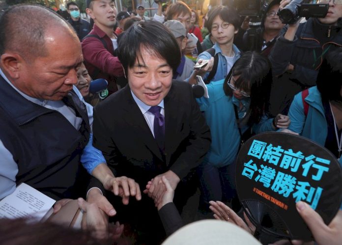 蔡賴配成形?賴清德輔選 主持人喊「未來副總統在這」