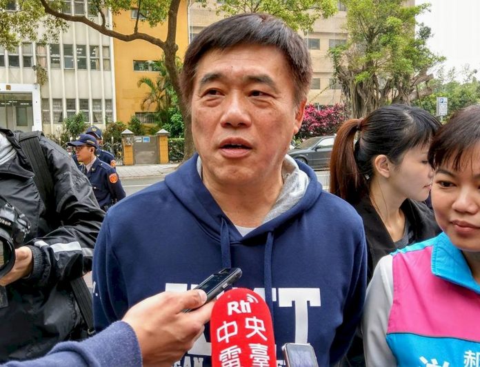 郝龍斌當面諫言退不分區 盼吳敦義為黨勝選再委屈一次