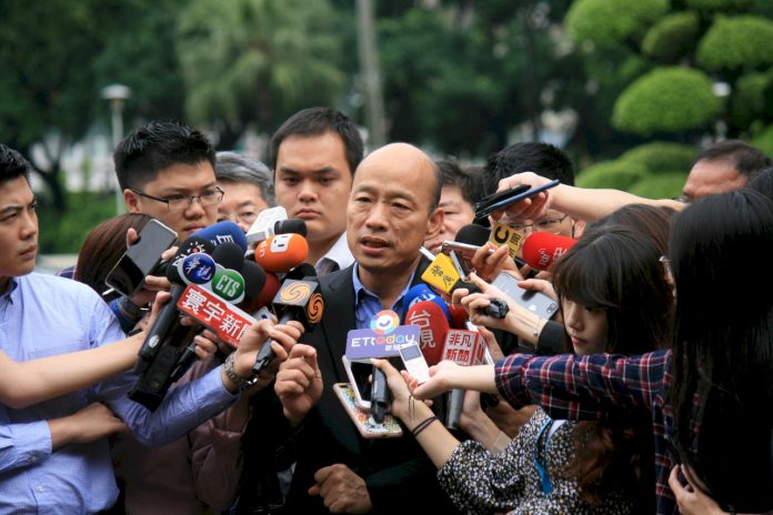 青年政見遭質疑 韓國瑜:排除萬難 一定做到