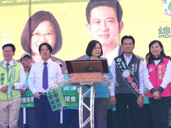 馬批台美關係缺實效 總統:美台商會會長都跳出來反駁馬