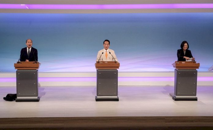 大選辯論/韓再問特偵組 蔡指最壞示範 宋籲選廉與能