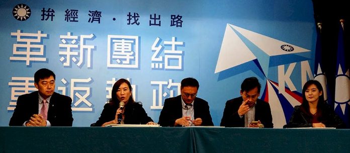 綠批「衰尾查某」歧視女性 韓陣營指蔡總統的標準因人而異