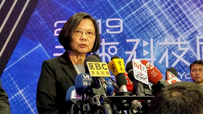 網軍疑雲延燒 蔡總統:我不認得楊蕙如