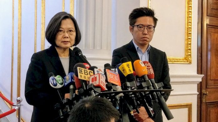 蔡總統:假訊息多來自韓陣營 韓推責誤導選民