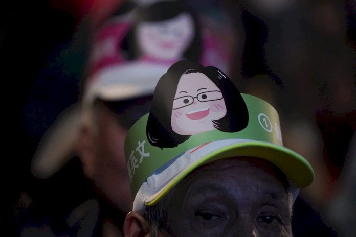 大選在即 逾百位歐美學者來台觀選