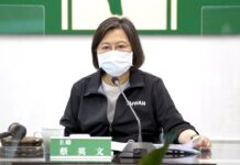 「挺國旅」,「挺國軍」 蔡英文9月起跑