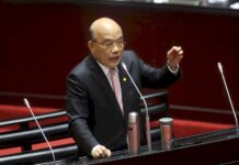 下修18歲公民權 蘇貞昌表贊成