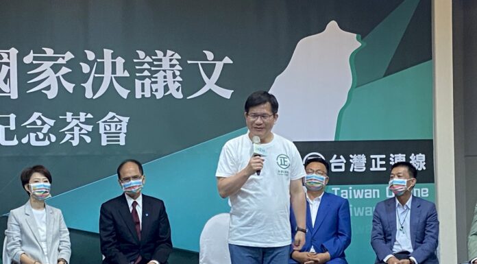 侯辦秀截圖證「警大聲明」 林佳龍:硬拗如恩恩案