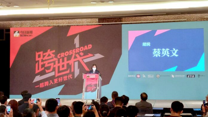 拚18歲公民權 總統:讓憲政體制符權責相符、世代正義