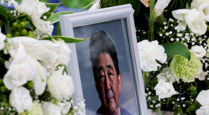 民調:7成台灣民眾為安倍遇刺難過 近半台北市民不支持陳時中參選