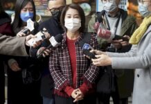 民進黨、時力、民眾黨提「18歲公民權」修憲版本 拚送出委員會