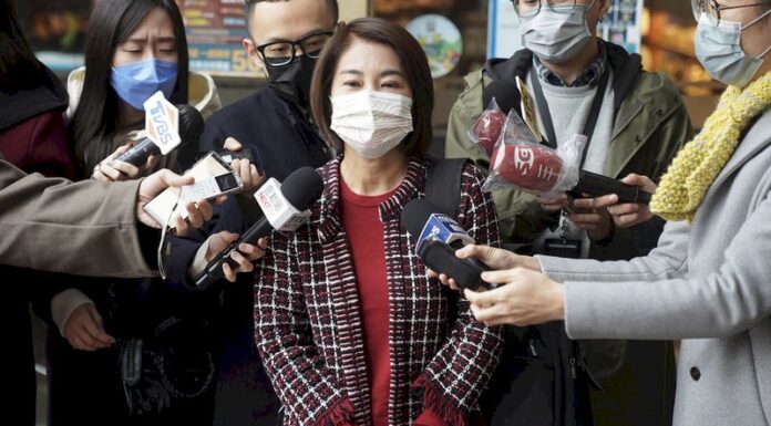 民進黨、時力、民眾黨提「18歲公民權」修憲版本 拚送出委員會