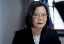 立院通過18歲公民權修憲案 總統:憲改跨出關鍵一步