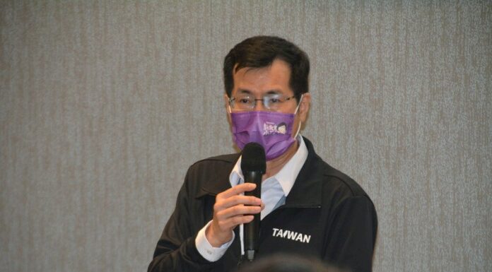 雙北母雞難產基層焦慮?綠委:防疫經濟做好比母雞就位更重要