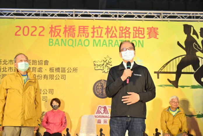 2022選戰/修憲複決高門檻 游錫堃出席路跑活動催票