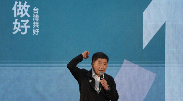 2022選戰/徐巧芯控陳時中鹹豬手 陳競辦:看到黑影就開槍