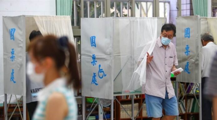 Les masques sanitaires sous le joug de la loi électorale