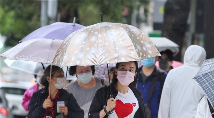 ตั้งแต่ 14 พ.ย.นี้ ไต้หวันลดเวลากักตัวผู้ป่วยยืนยันเหลือ 5 วัน หาก ATK แล้วเป็นลบยกเลิกการเฝ้าสังเกตอาการด้วยตนเองทันที