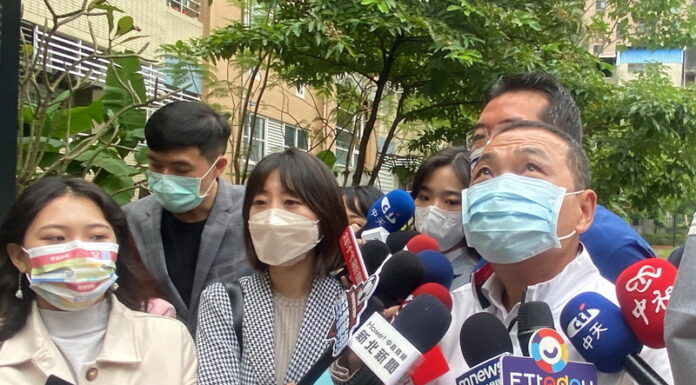 狂勝45萬票後 侯友宜繼續視察行程 強調「咱都是一家子人」