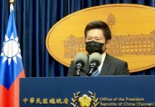 男子攜玩具槍現身造勢場 府:總統當時尚未抵達