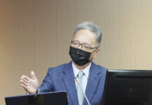 確診不可投票遭批「大法官」 薛瑞元:依法行政