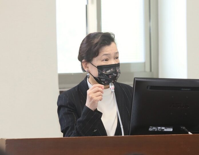 高虹安論文、進修爭議 王美花:未獲辛辛那提大學回應